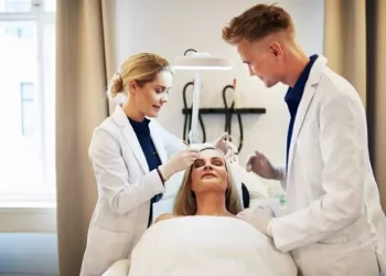 ترجمة إشارات المخ.. سباق على أشده بين الصين والولايات المتحدة