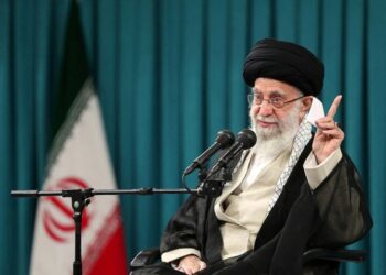 خامنئي: ليس وقت الصمت عن غزة.. والعار الأبدي لمن يدعم إسرائيل أو يمنع نصرة فلسطين