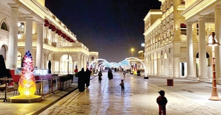 قطر.. حدائق وشوارع مكيفة لتلطيف حرارة الصيف لتشجيع السكان على المشي