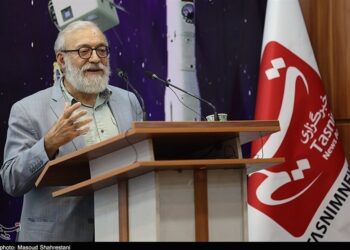 مسؤول إيراني يدعو لاغتيــــــال ترامب,,, فعل (شرعي قانونياً ودينياً)