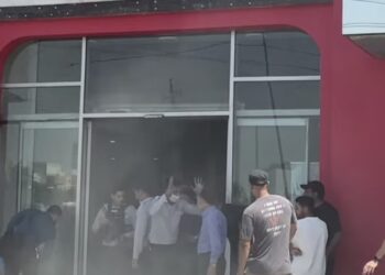 اندلاع حريق داخل مبنى شركة آسياسيل في المنصور دون تسجيل إصابات