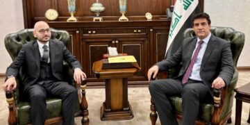وكيل وزارة الخارجية: العراق منفتح على محيطه الإقليمي والدولي ويعزز شراكاته الاستراتيجية