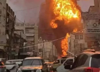 هجوم صنعاء ربما استهدف مسؤولا حوثيا كبيرا
