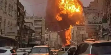 هجوم صنعاء ربما استهدف مسؤولا حوثيا كبيرا