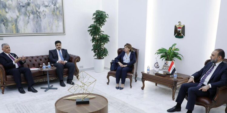 هيئة الإعلام والاتصالات تؤكد التزامها بترسيخ إعلام مهني منفتح على جميع المكونات