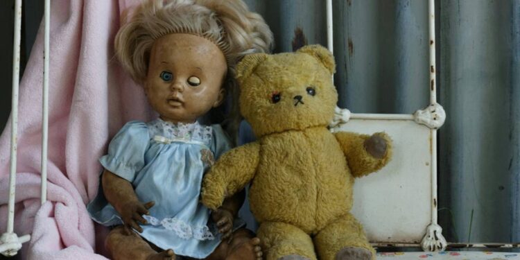 الدمى التي تسكنها الأرواح,,, بين الأسطورة والموت الفعلي