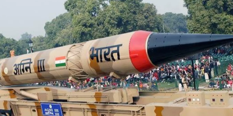 الهند..  اختبار صاروخا باليستيا قادرا على بلوغ الصين