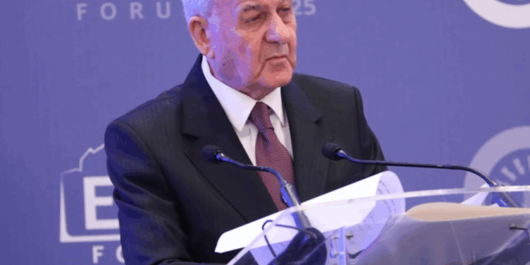 رئيس الجمهورية يقدم مقترحات تسبق الانتخابات بالعراق