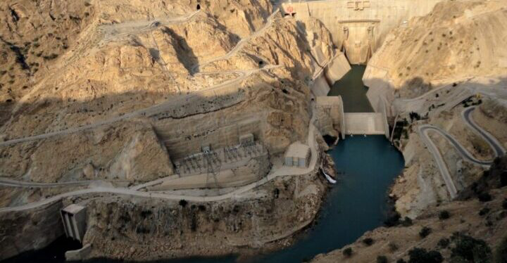 الجفاف يضرب 3 سدود في ايران
