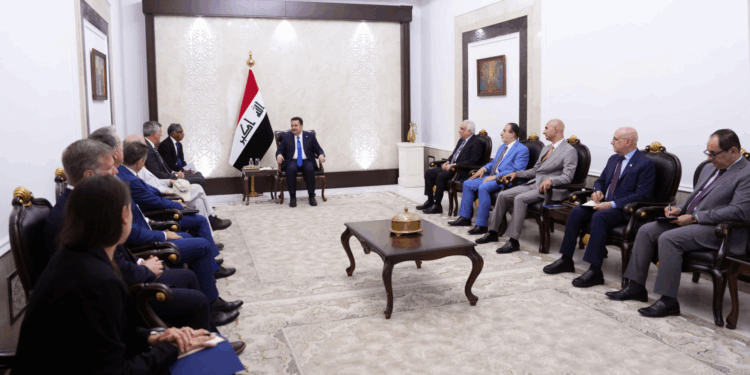 السوداني يستقبل وفداً من الكونغرس الأمريكي