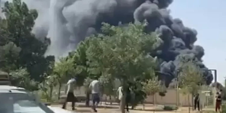 أنباء عن حريق قرب مطار تبريز في إيران