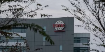 اتهامات لشركة يابانية بسرقة أسرار عملاق صناعة الرقائق TSMC