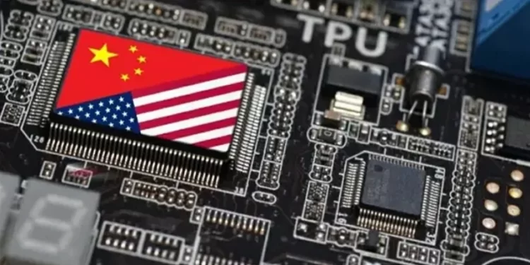 الصين تريد من واشنطن تخفيف القيود على رقائق للذكاء الاصطناعي