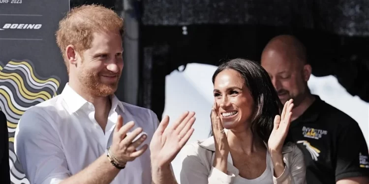 نتفليكس تجـــدّد عقدها مع هاري وميغان بـ”صفقة مالية أقل”