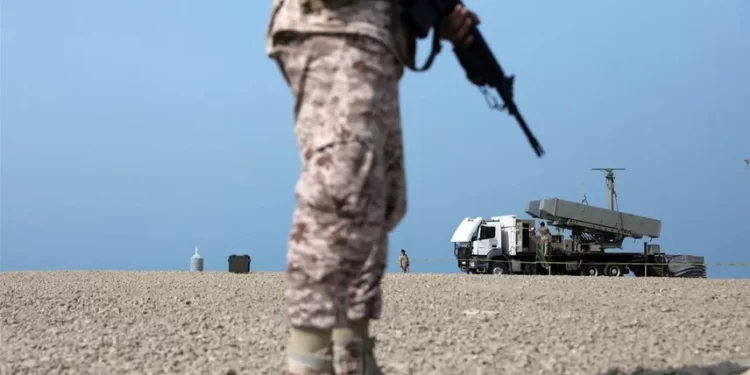 إيران تعلن عن  تفكيك خلية إرهابية يُشتبه في ارتباطها بالموساد