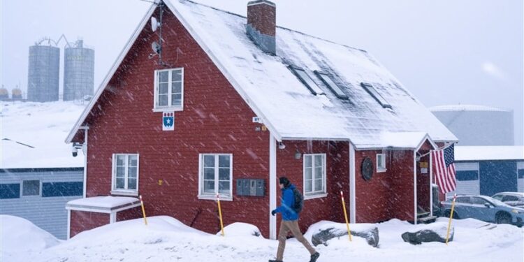 الدنمارك تســـتدعي دبلوماسياً أمريكياً بسبب “عمليات سرية في غرينلاند”