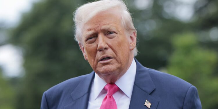 ترامب.. نعمل على خطة لـ”إطعـــام” سكان غزة,, وكان يجب أن يحدث ذلك منذ زمن