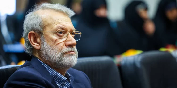 هل تشهد إيران صراعاً بشأن إدارة المفاوضات النووية؟