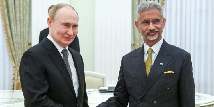 بوتين يستقبل وزير الخارجية الهندي في الكرملين