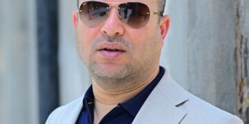 الحداثة في عقدة نابليون