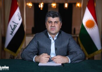 لاهور شيخ جنگي يتحدث مباشر من منزله مع انطفاء الطاقة الكهربائية,,, فيديو خاص