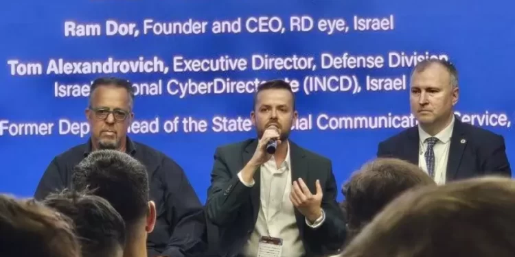 توقيف مسؤول حكومي إسرائيلي في أميركا,,, استدراج أطفال لأغراض جنسية