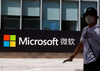 مايكروسوفت تعتمد على صينيين لتأمين وإصلاح نقاط خدمة SharePoint