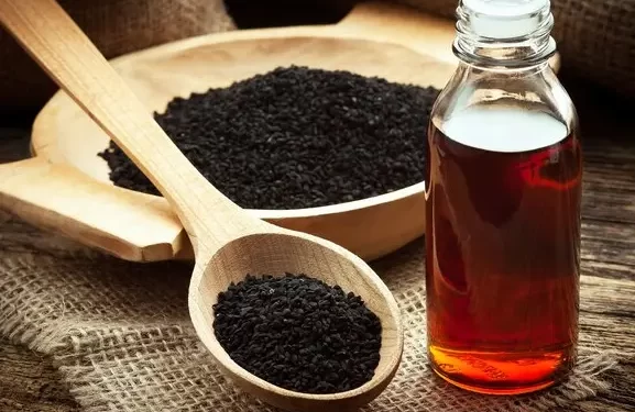 فوائد صحية لزيت حبة البركة