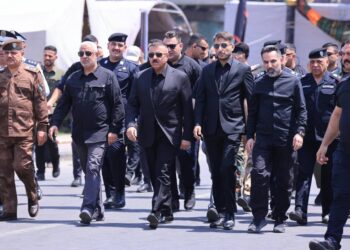 وزير الداخلية يتابع حركة الزائرين في مركز محافظة النجف