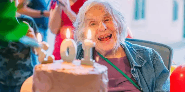 ما سر العمر الطويل للمعمرين,,, “تجاوزوا المئة عام”