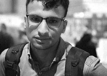 نساء العراق يقاتلن في المكان