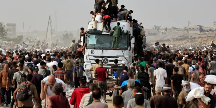 مفوضية حقوق الإنسان.. إسرائيل لا تسمح بدخول إمدادات كافية لغزة