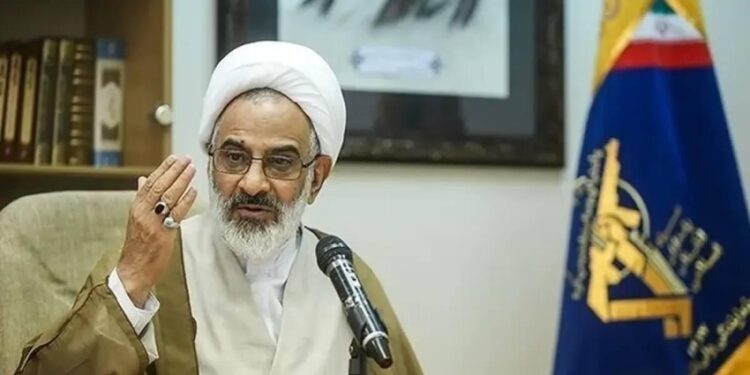 ممثل خامنئي.. التفاوض مع أمريكا جزء من مسار القضاء على إسرائيل