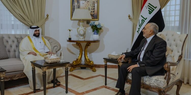 رئيس مجلس النواب يستقبل السفير القطري