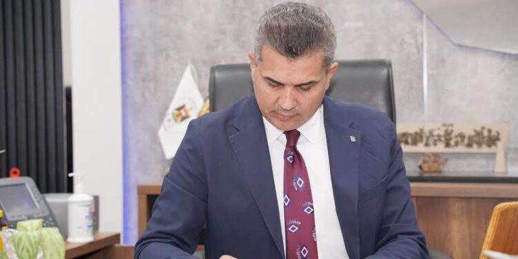 القرين الرقمي البشري وأثره في الهوية والسلوك الاجتماعي