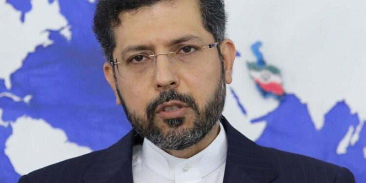 إيران تؤكد عدم استعجالها في التفاوض مع واشنطن وتعلن عودة مفتشي الوكالة الدولية للطاقة الذرية