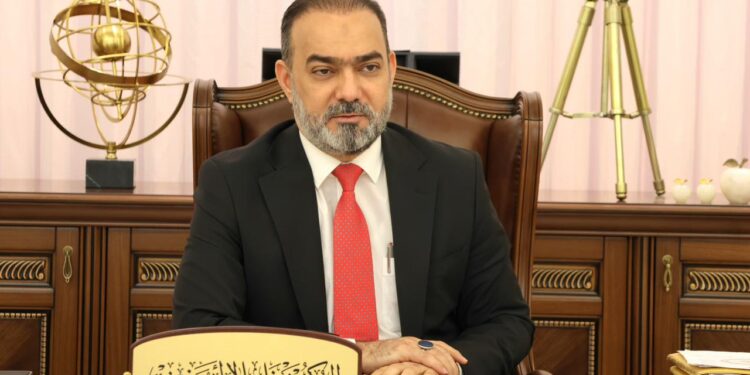 نوفل أبورغيف يترأس وفد العراق في ندوة منظمي الاتصالات العالمية بالرياض