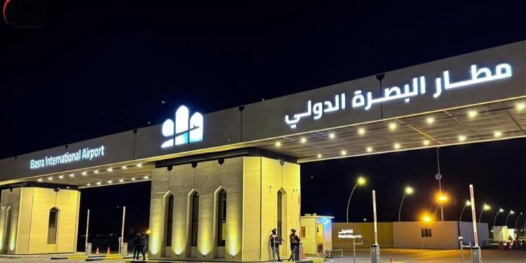 اعتقال نجل مدير شركة في مطار البصرة بعد اقتحامه البوابات الأمنية لــ”تصوير بث مباشر”