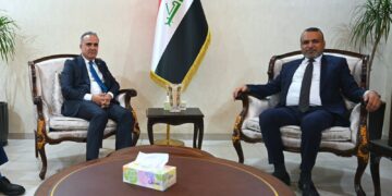 وزير العمل يبحث مع ممثلي منظمة (FAO) سبل دعم الفئات الهشّة وتعزيز فرص التمكين