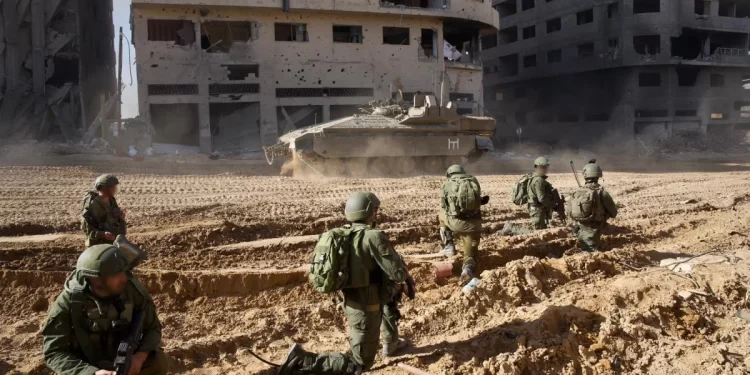 اجتياح إسرائيل لغزة يصطدم بـ”انهيـــــار جنود الاحتياط” وخلافات مجلس الحرب