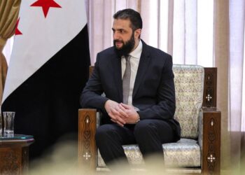 الشرع.. نجري مفاوضات مع إسرائيل للتوصل إلى اتفاق أمني