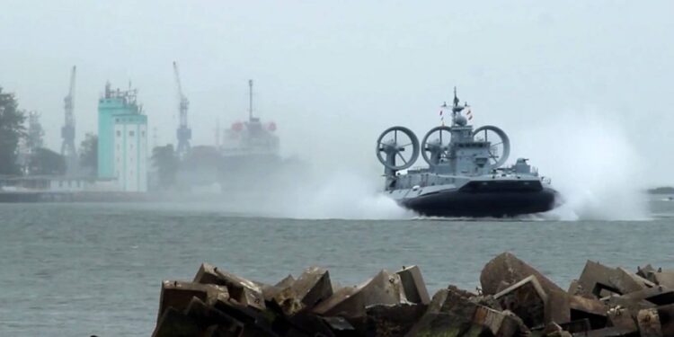 موسكو تستعرض قوتها العسكرية في مناورات مشتركة مع بيلاروس