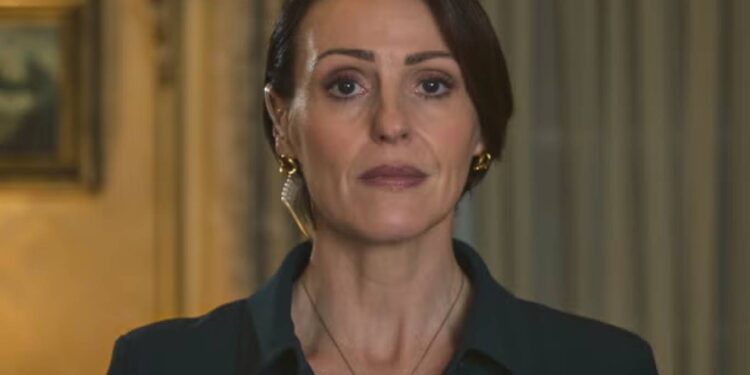 مشاهدة بلا تركيز… هل انتهى عصر التلفزيون الجاد؟