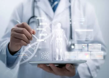 الذكاء الاصطناعي يقود الإمداد الطبي في الخليج