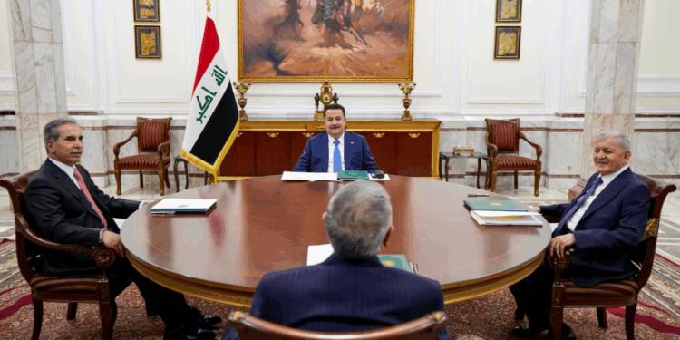 اتفاق رئاسي على تأجيل قانون الحشد الشعبي وترحيله إلى الدورة النيابية المقبلة