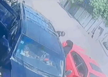 اعتقال امرأة تسببت بوفاة طفل “اختناقاً” داخل سيارتها في بغداد