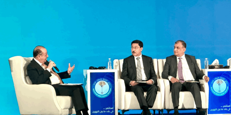 البنك المركزي ينفي أي توجه لتغيير سعر صرف الدولار