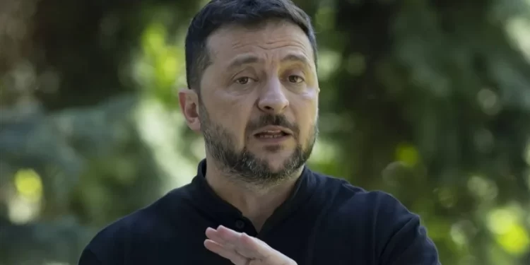 زيلينسكي يلتقي قادة أوروبا الخميس