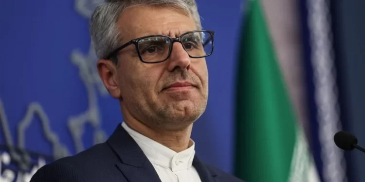 إيران تعلن استعدادها لخفض تخصيب اليورانيوم