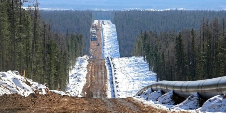 موسكو وبكين توقعان مذكرة لــ”بناء خط سيبيريا 2″ العملاق للغاز عبر منغوليا
